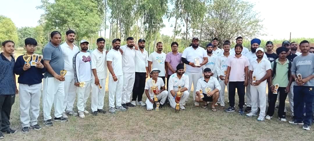 I always stand shoulder to shoulder with cricket coach Tara Chand for the betterment of urban cricket-SDO Varinder Singh.